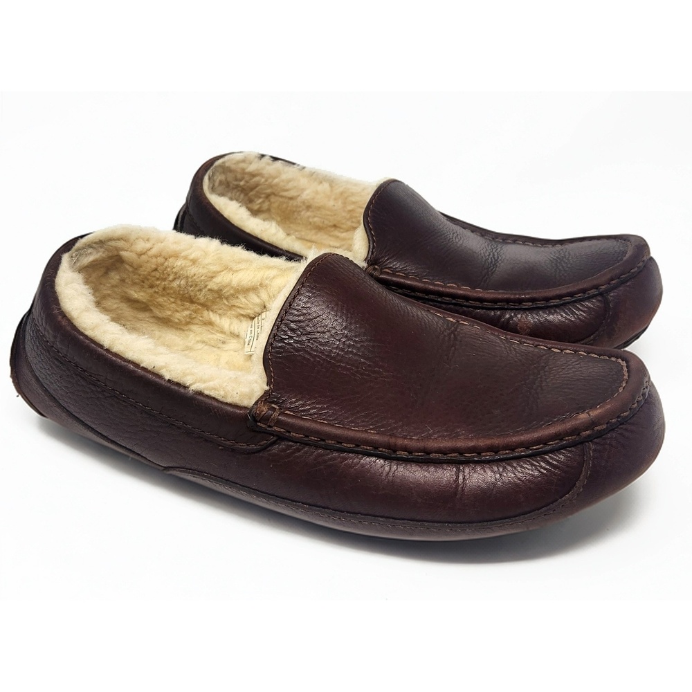 UGG Australia Ascot Slipper Men US 10 Leather Sheepskin Moccasin Cozy Loungewear